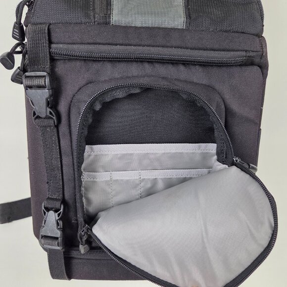 Lowepro Slingshot Camera Bag Backpack - Picture 8 of 8